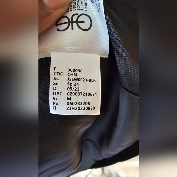 NWT Black Velour Blazer - Picture 11 of 11